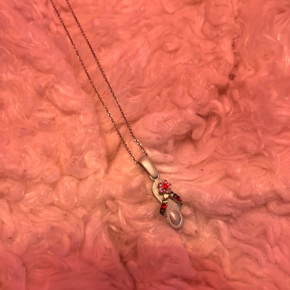 Sandal Necklace - Picture 1 of 1